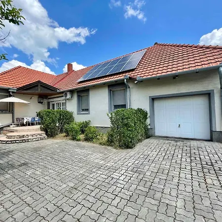 Apartament House And In Balaton 19032 *