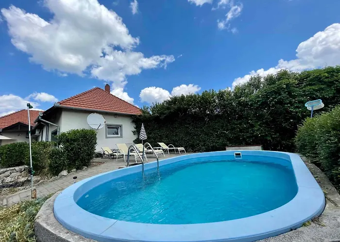 펜션 House And In Balaton 19032 케츨리